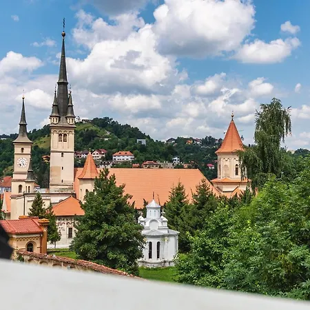 Апарт-готель Nikolas Haus Premium Historic Center & Free Parking