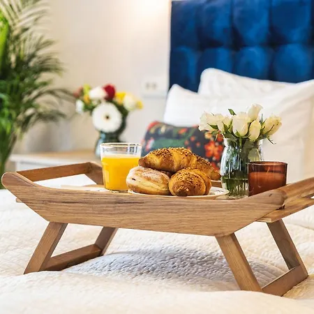 Lejlighedshotel Nikolas Haus Premium Historic Center & Free Parking