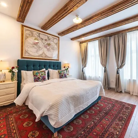 Nikolas Haus Premium Historic Center & Free Parking Appart hôtel 3*