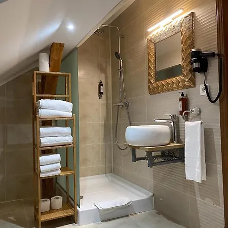 Nikolas Haus Premium Historic Center & Free Parking 3* Брашов