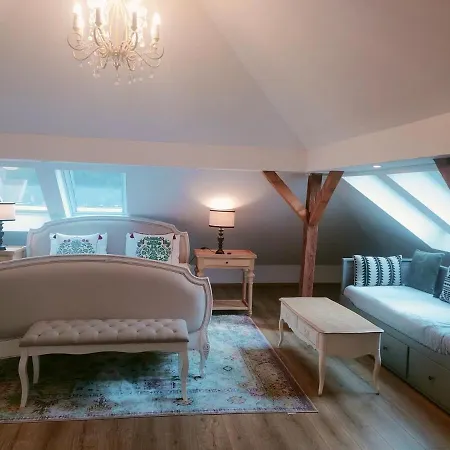 Nikolas Haus Premium Historic Center & Free Parking 3*