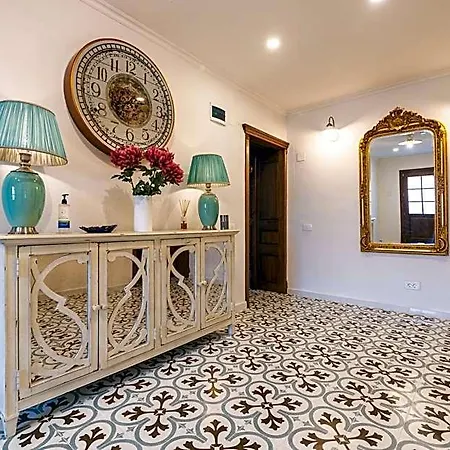 Nikolas Haus Premium Historic Center & Free Parking Braşov