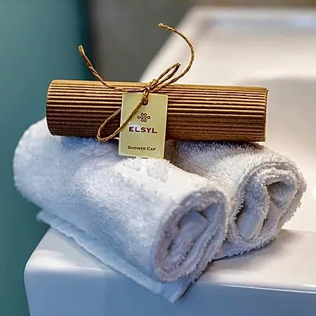 Nikolas Haus Premium Historic Center & Free Parking Hotel de apartamente 3*