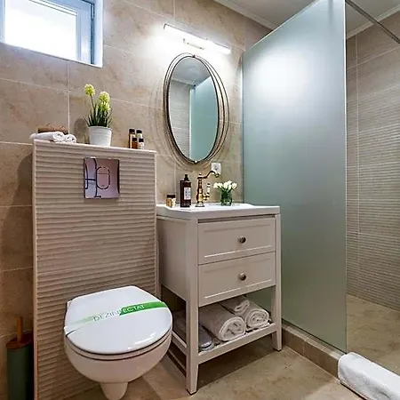 Hotel de apartamente Nikolas Haus Premium Historic Center & Free Parking