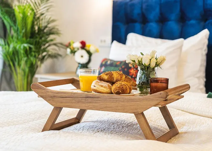 Lejlighedshotel Nikolas Haus Premium Historic Center & Free Parking