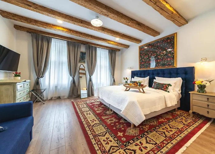 Apart-hotel Nikolas Haus Premium Historic Center & Free Parking 3*